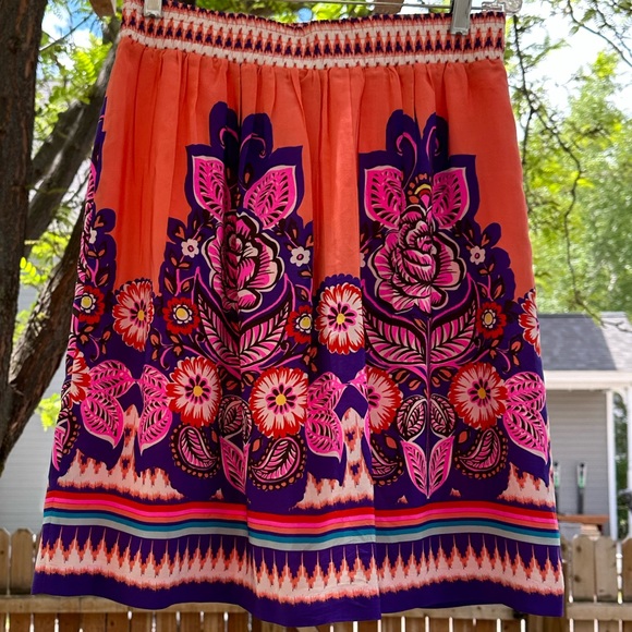 Anthropologie Edmé & Esyllte Bright Vibrant SILK Skirt size 10 - Picture 6 of 14